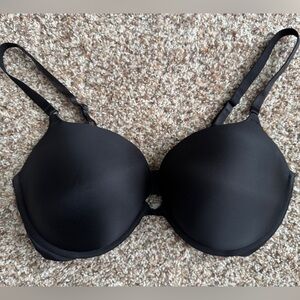 NEW Victoria’s Secret Push-up Bra 38DD